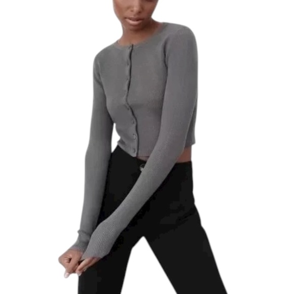 ZARA Grey Cardigan Button Sweater Fitted Ribbed Semi Crop Small NWT - Picture 1 of 8